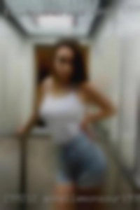 Annellemonsour1995